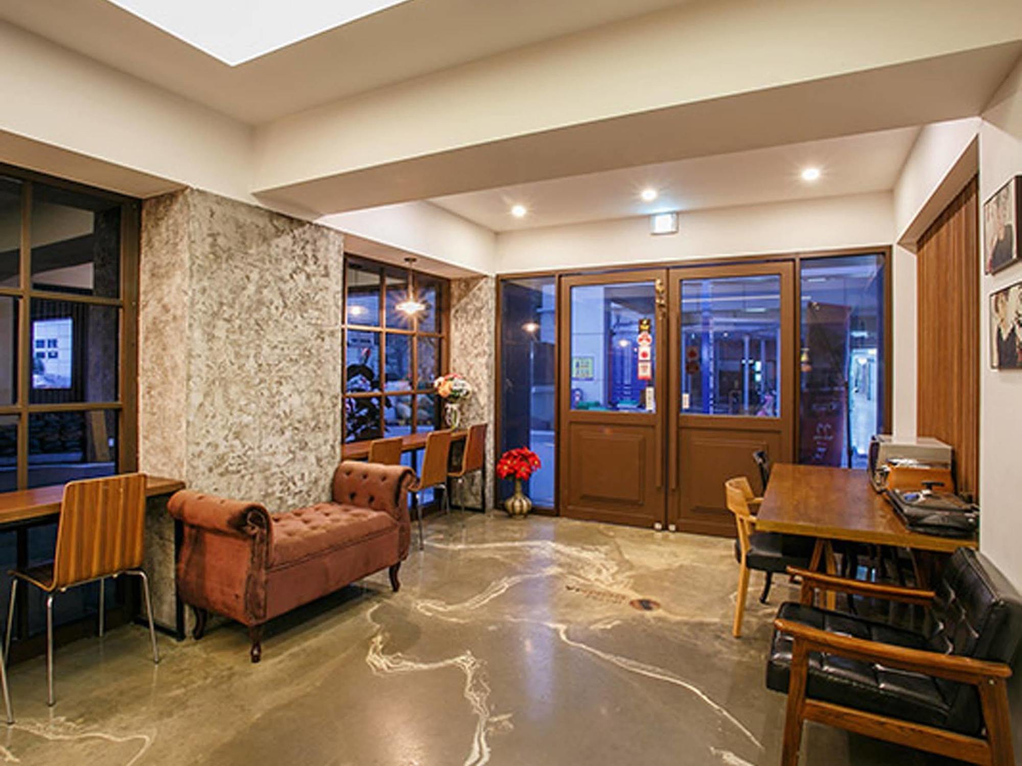 Comma Hotel Busan Exterior photo